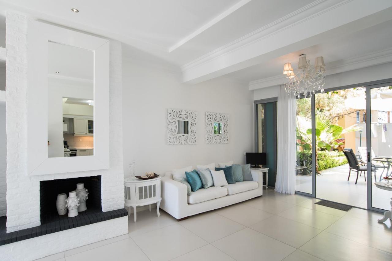 Pefkohori Villa A&M By Luxlikehome Pefkochori Esterno foto